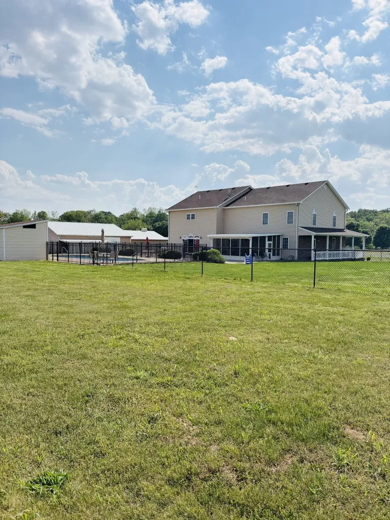 684 Matlock Road Bowling Green KY 42104