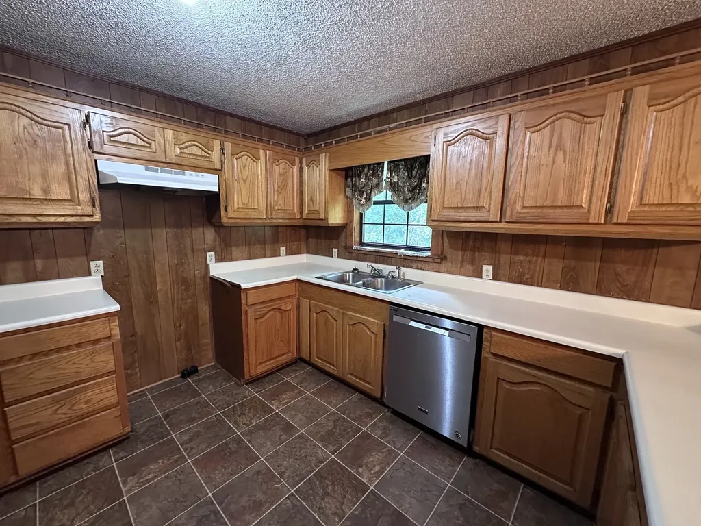 586 Iron City Road Iron City TN 38463