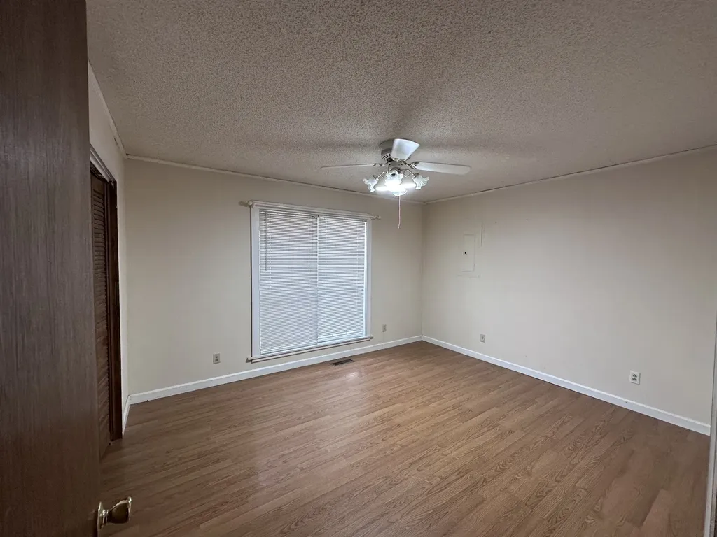 586 Iron City Road Iron City TN 38463