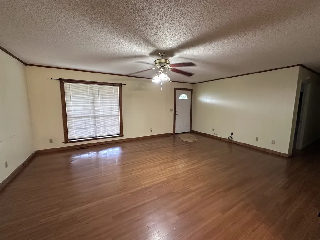 586 Iron City Road Iron City TN 38463