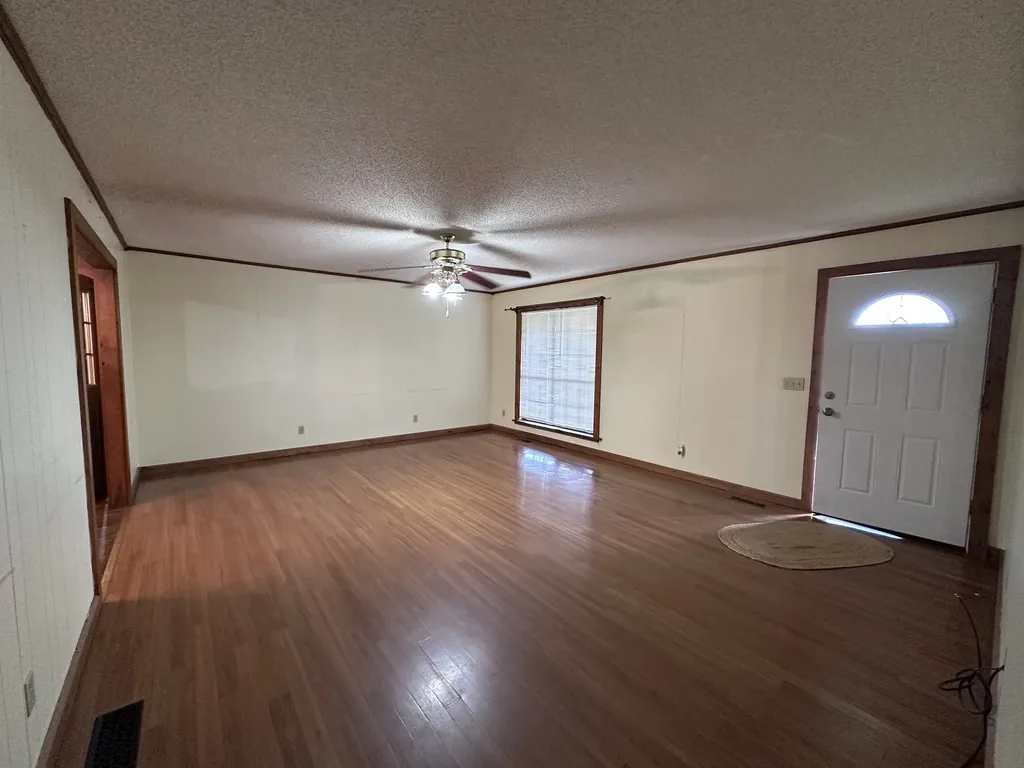 586 Iron City Road Iron City TN 38463