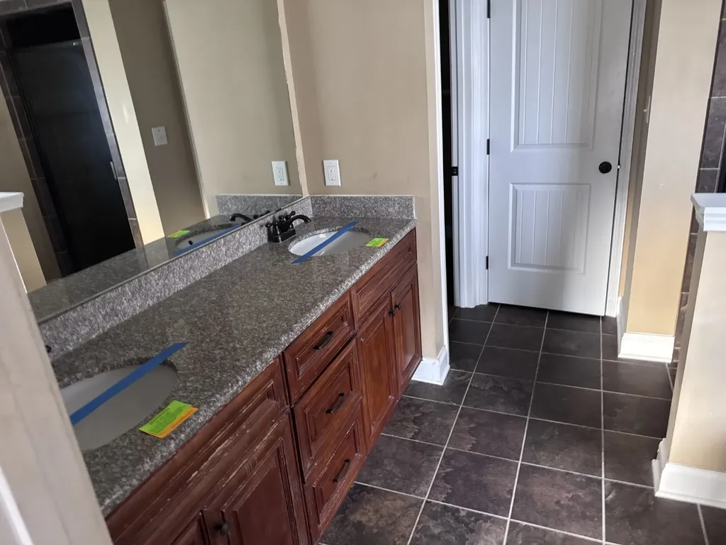 1586 Cobra Lane Clarksville TN 37042