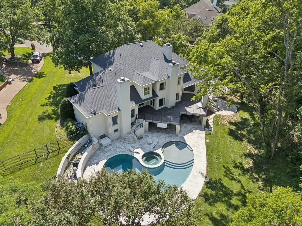 827 Maxwell Court Nashville TN 37220