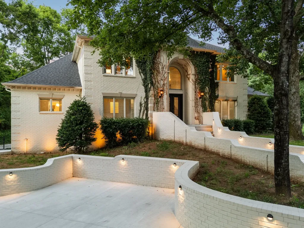 827 Maxwell Court Nashville TN 37220