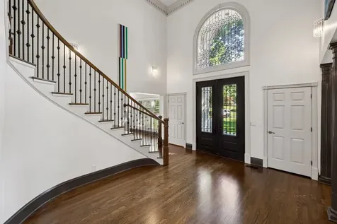 827 Maxwell Court Nashville TN 37220
