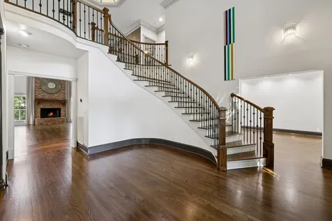 827 Maxwell Court Nashville TN 37220
