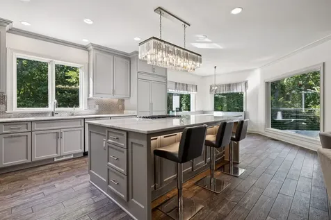 827 Maxwell Court Nashville TN 37220