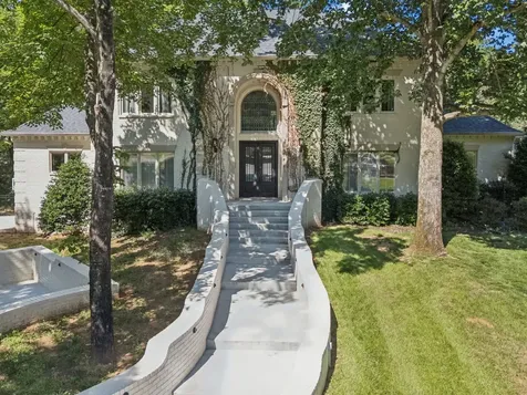 827 Maxwell Court Nashville TN 37220