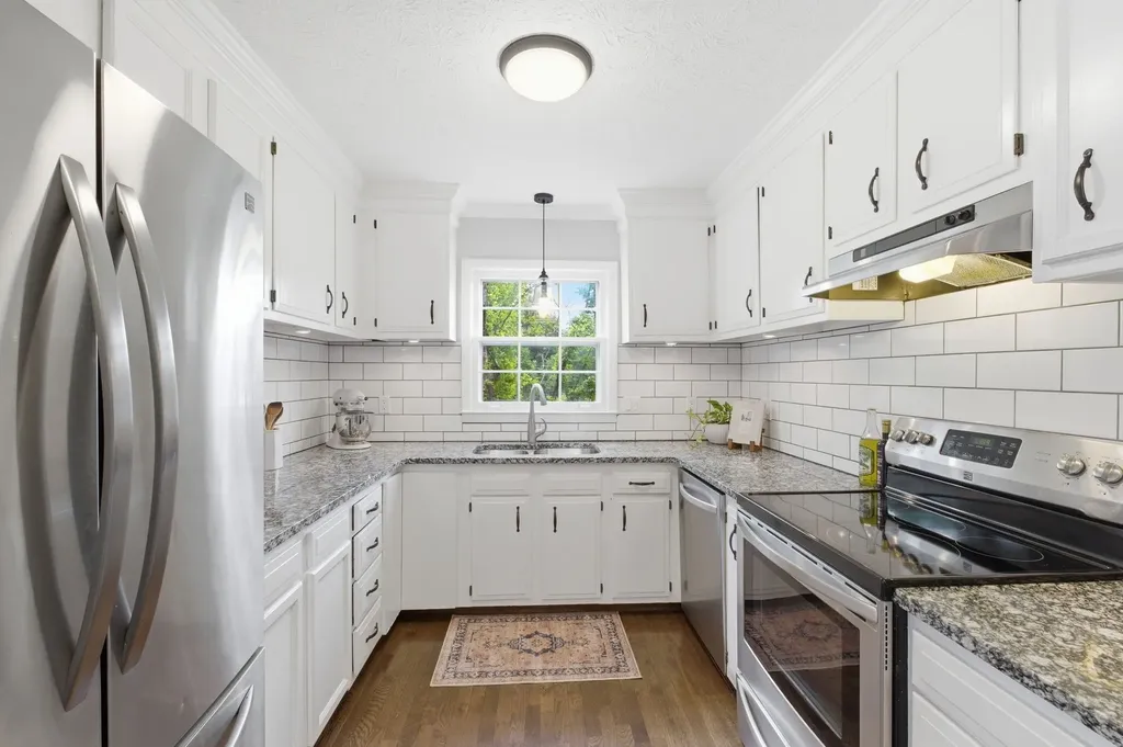5424 Village Way Nashville TN 37211