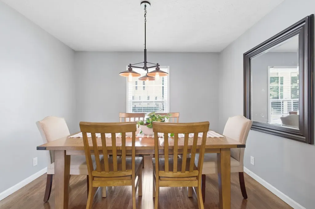 5424 Village Way Nashville TN 37211