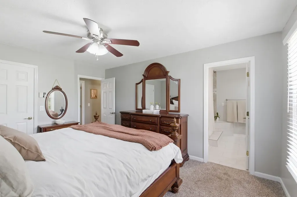 5424 Village Way Nashville TN 37211