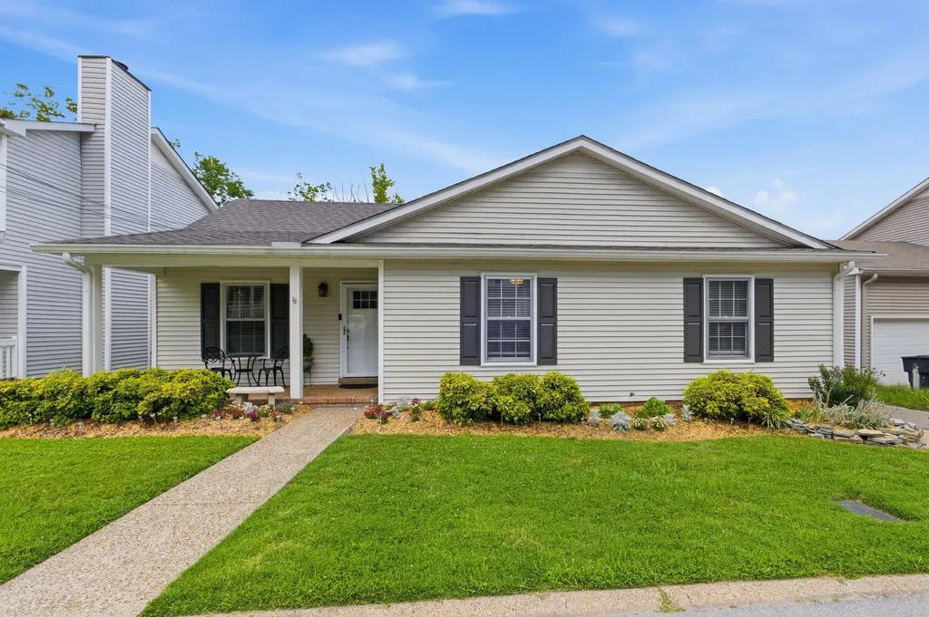 5424 Village Way Nashville TN 37211