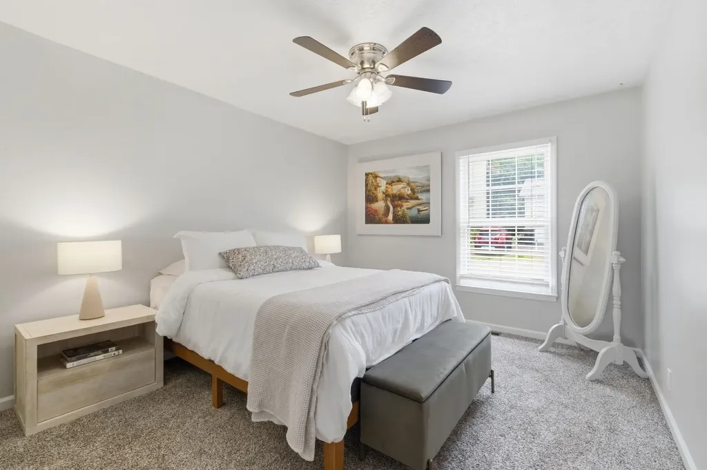 5424 Village Way Nashville TN 37211