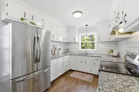 5424 Village Way Nashville TN 37211