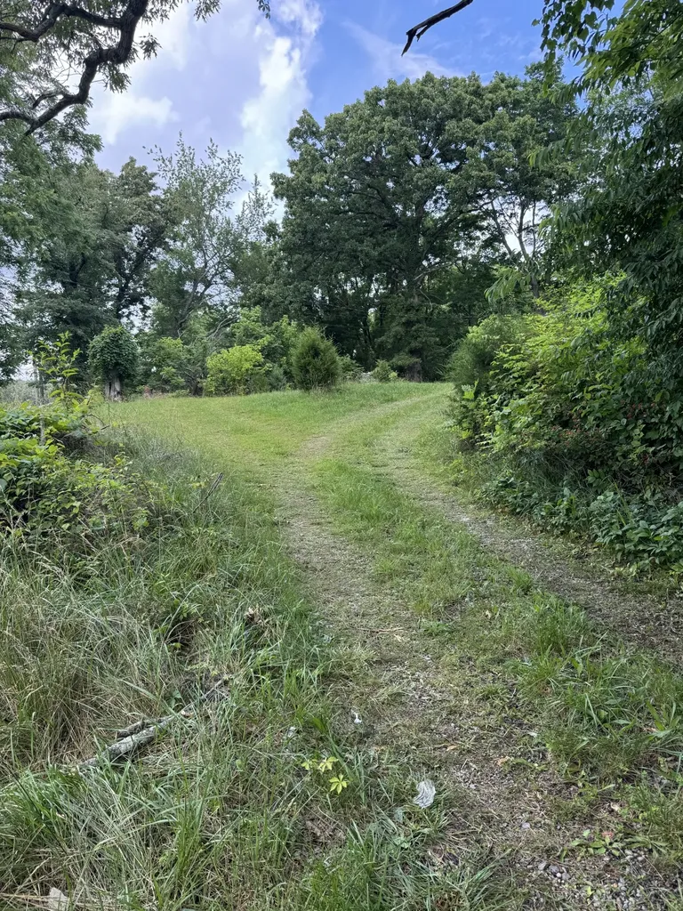 691 Ringgold Road Clarksville TN 37042