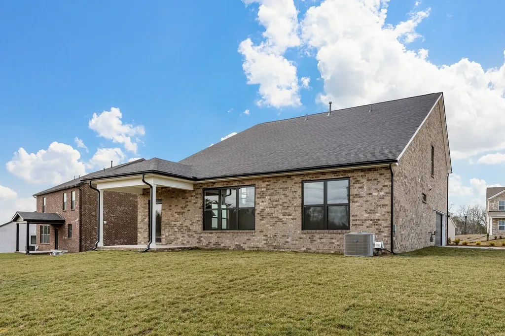 283 Johnnys Place Mount Juliet TN 37122