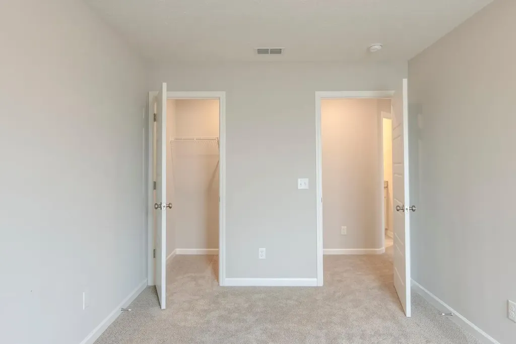 4327 Doral Drive Murfreesboro TN 37127