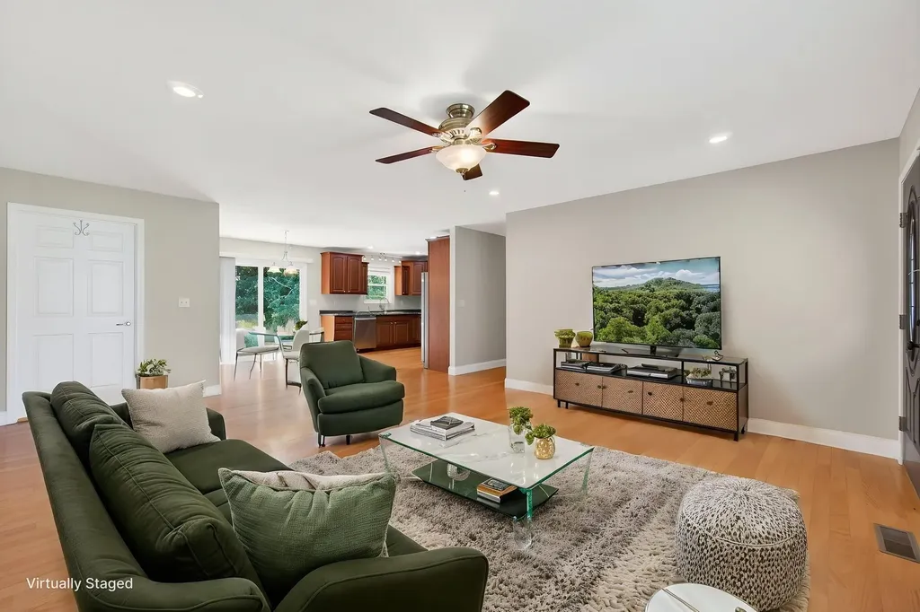 197 Rustling Oaks Drive Sparta TN 38583