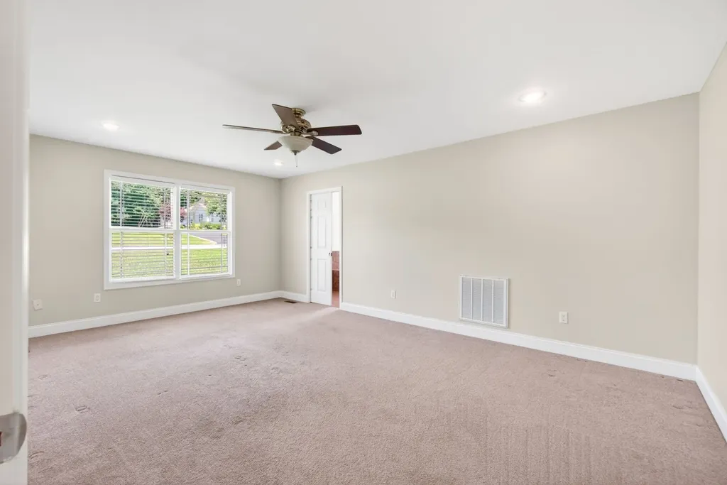 197 Rustling Oaks Drive Sparta TN 38583