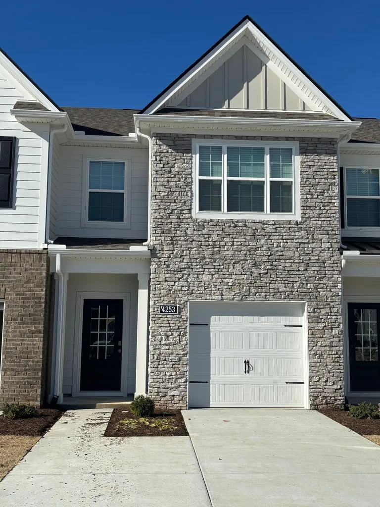 4253 Feetham Drive Murfreesboro TN 37129