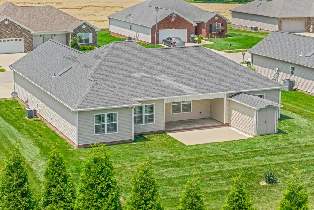 411 Yorkshire Way Hopkinsville KY 42240