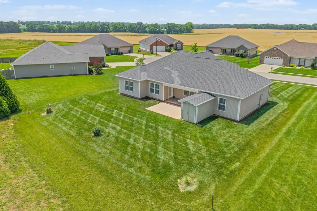 411 Yorkshire Way Hopkinsville KY 42240