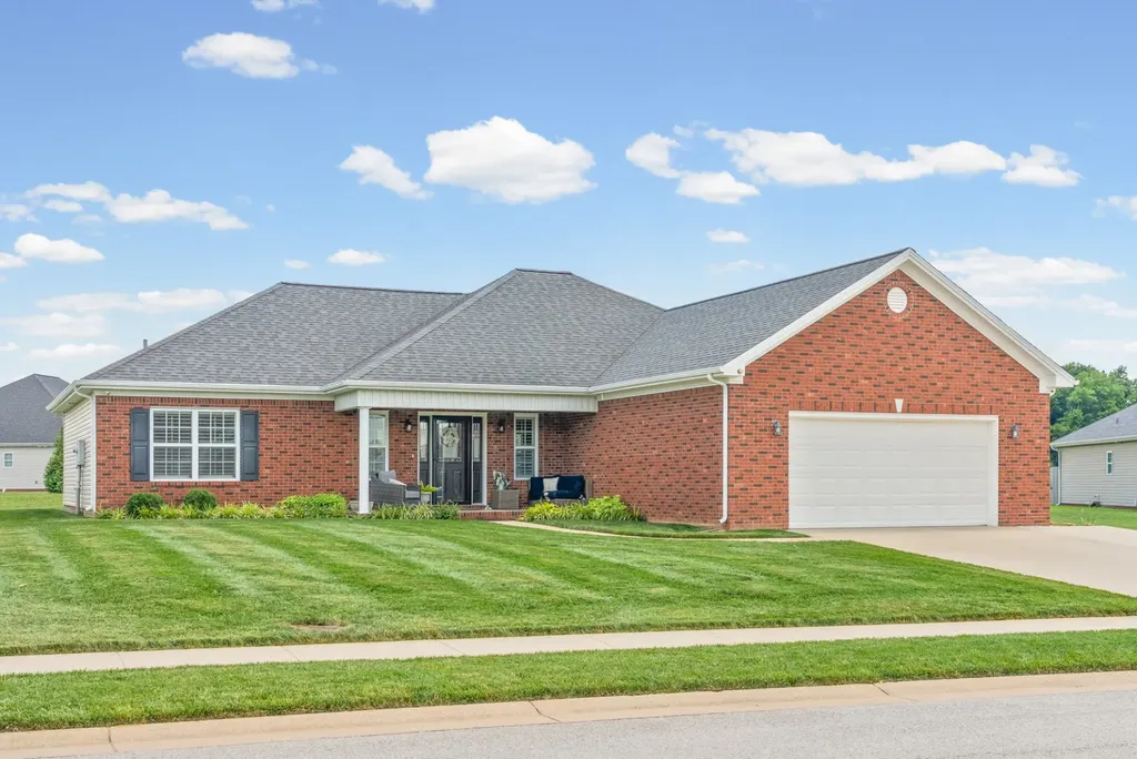 411 Yorkshire Way Hopkinsville KY 42240