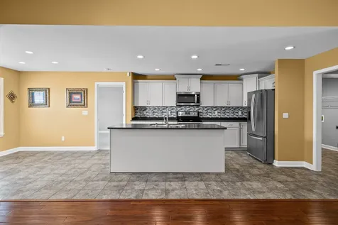 411 Yorkshire Way Hopkinsville KY 42240
