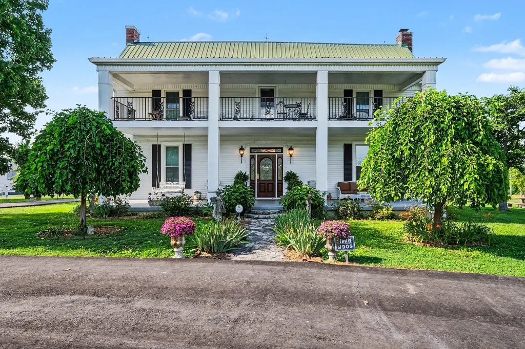956 Lebanon Highway Lebanon TN 37087