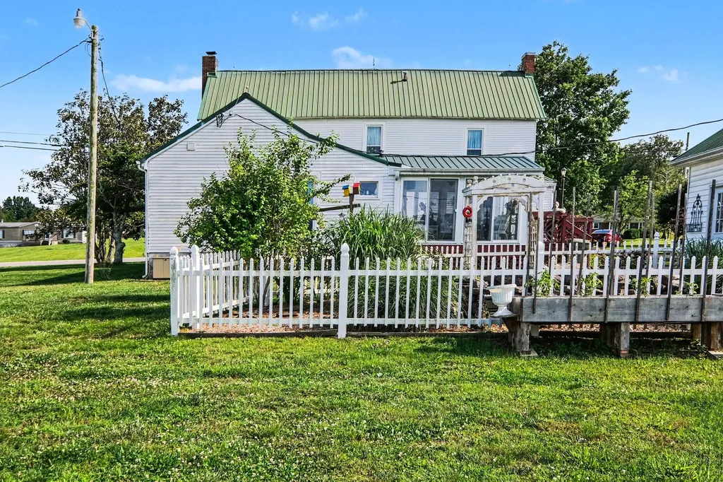 956 Lebanon Highway Lebanon TN 37087