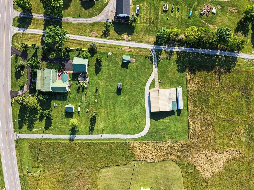 956 Lebanon Highway Lebanon TN 37087