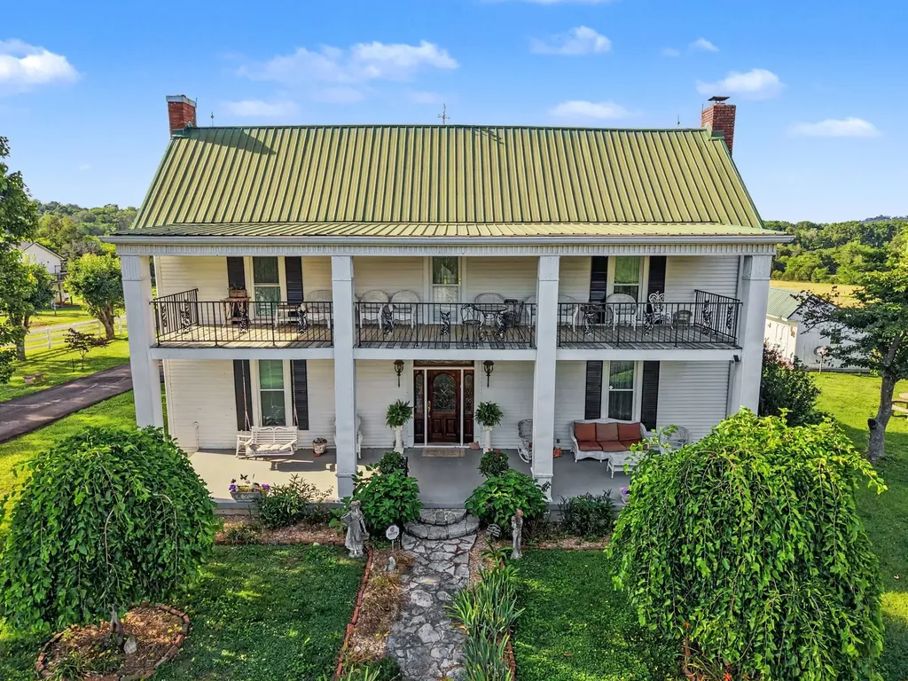 956 Lebanon Highway Lebanon TN 37087