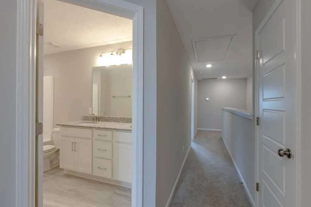 4327 Doral Drive Murfreesboro TN 37127