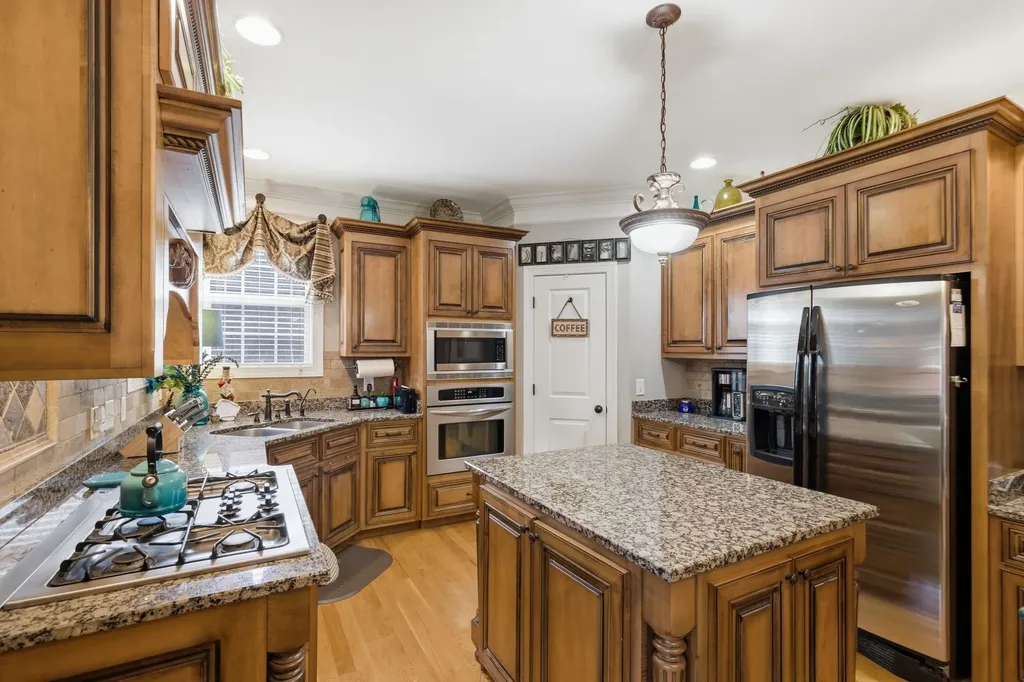 1013 Glessner Drive Spring Hill TN 37174