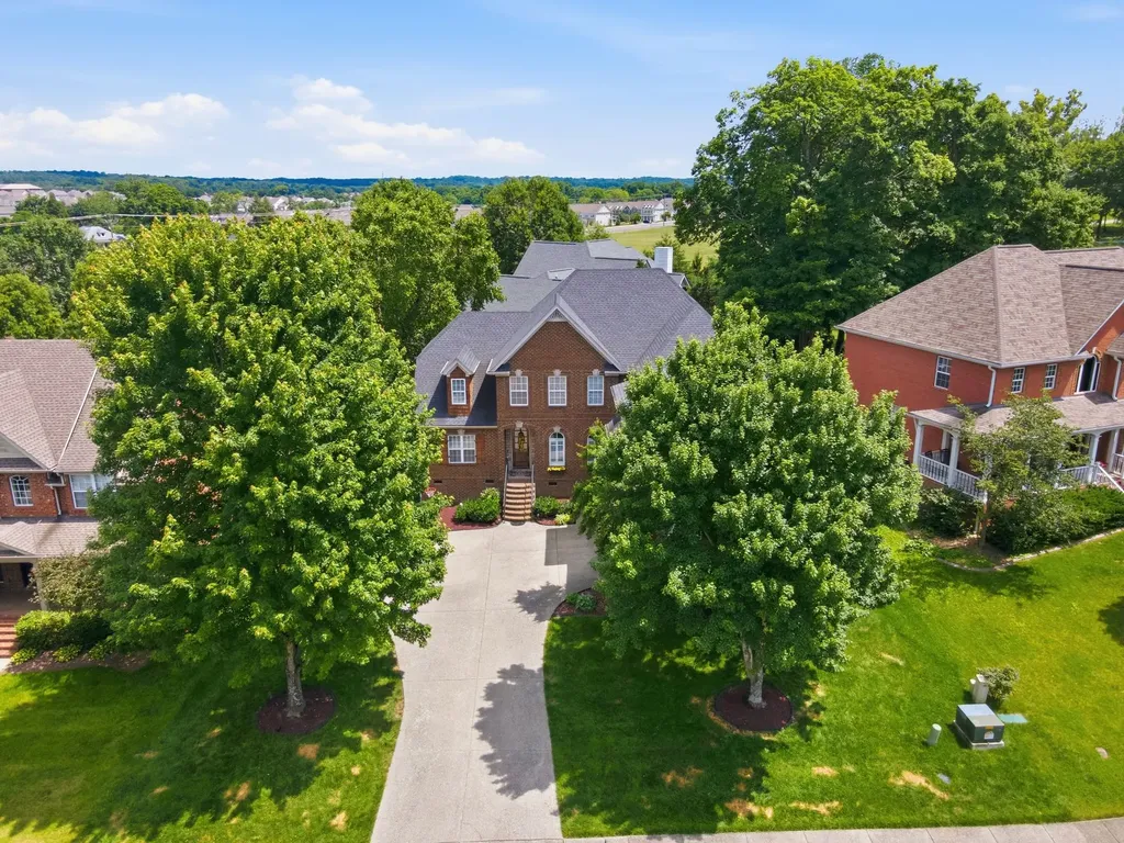 1013 Glessner Drive Spring Hill TN 37174
