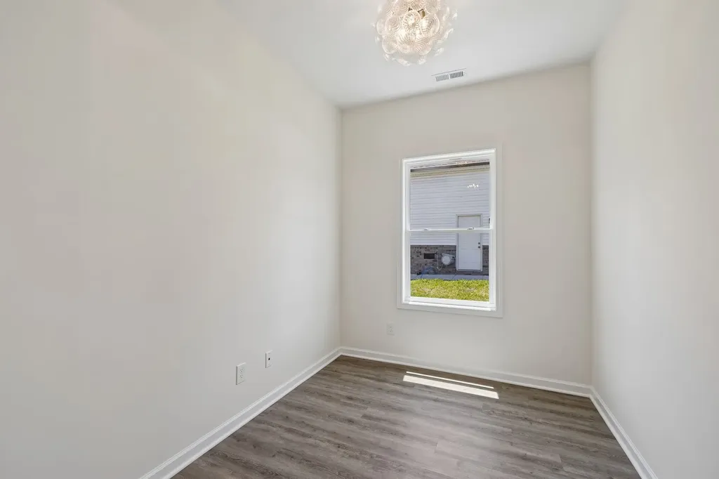 310 Buckadee Road La Vergne TN 37086