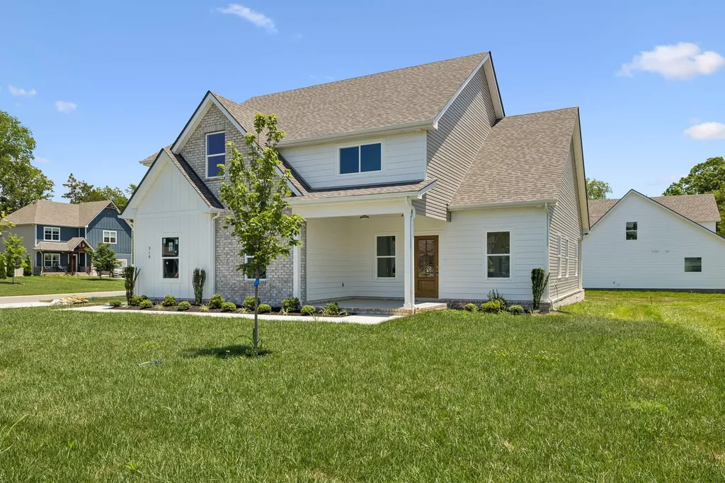 310 Buckadee Road La Vergne TN 37086