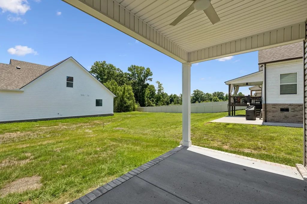 310 Buckadee Road La Vergne TN 37086