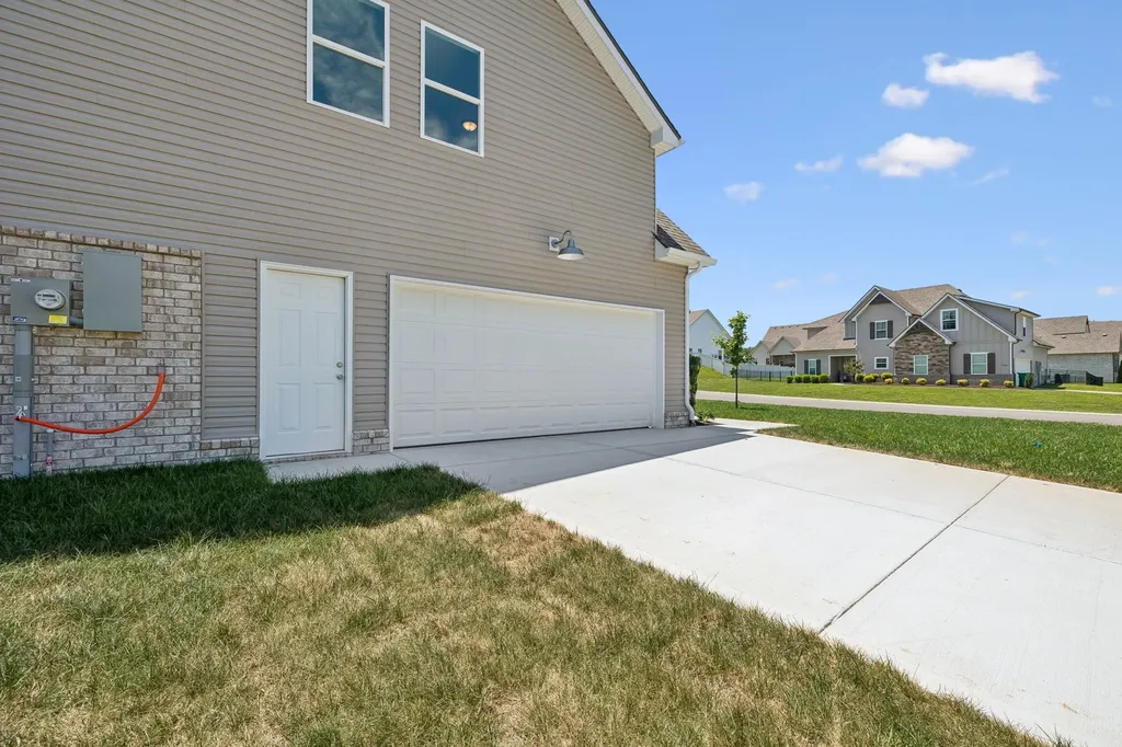 310 Buckadee Road La Vergne TN 37086