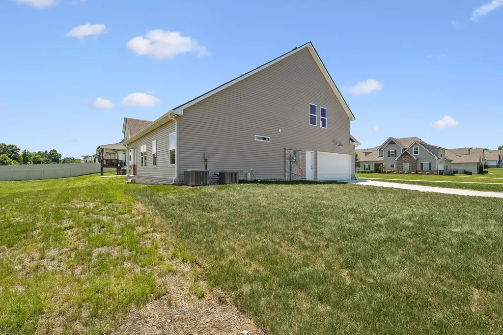 310 Buckadee Road La Vergne TN 37086