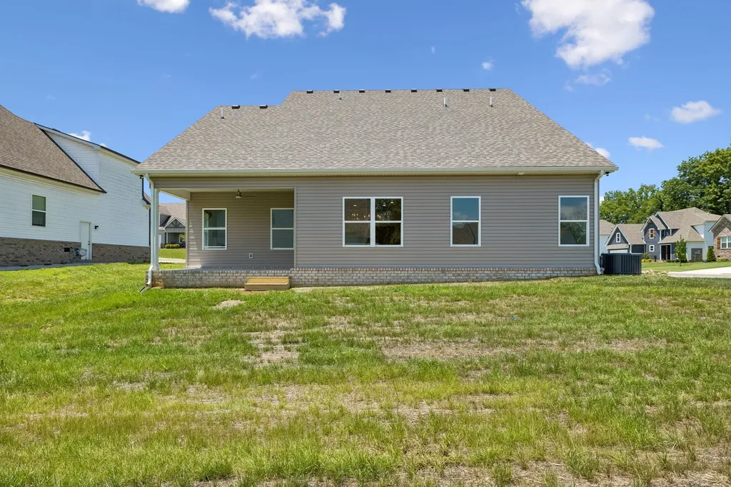 310 Buckadee Road La Vergne TN 37086