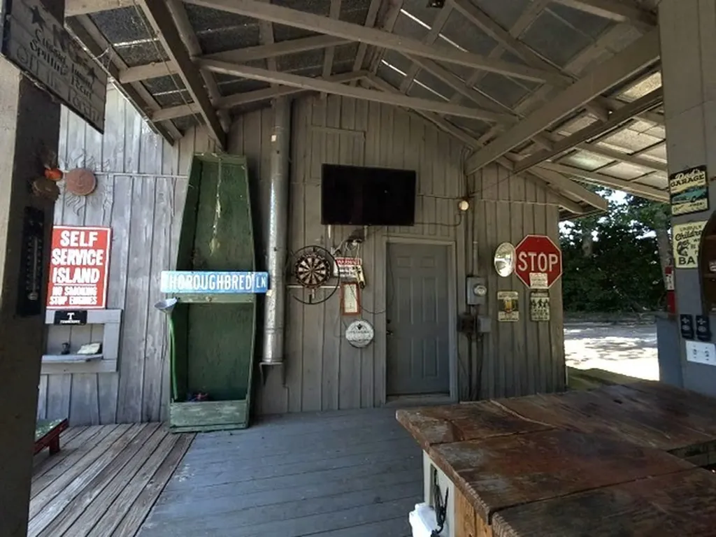 1101 W Jackson Street Shelbyville TN 37160