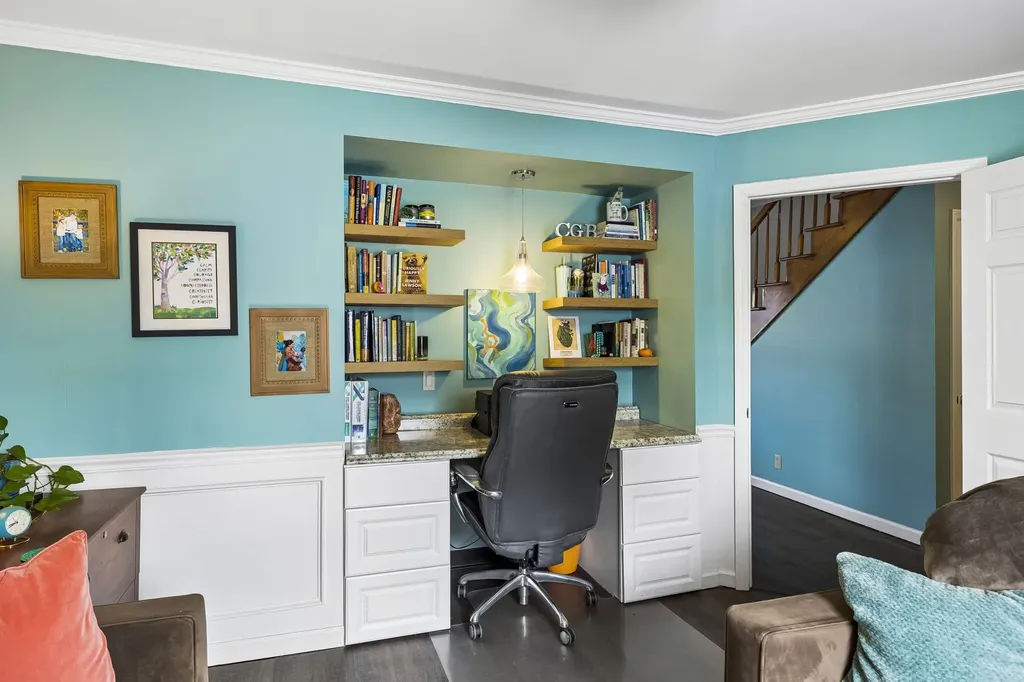 109 Holiday Court Franklin TN 37067