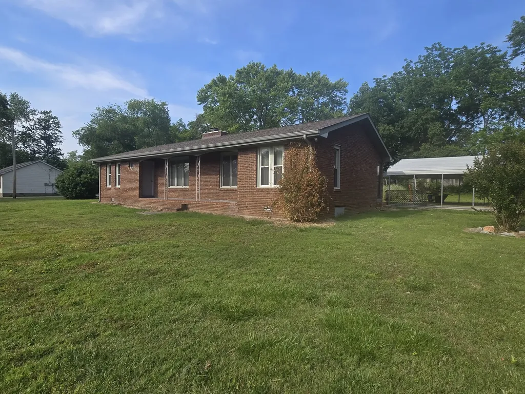 2126 Nunley Street Greenbrier TN 37073