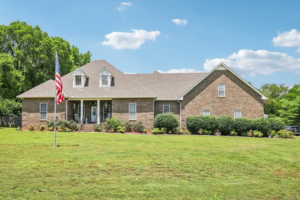 1637 Cairo Road Gallatin TN 37066