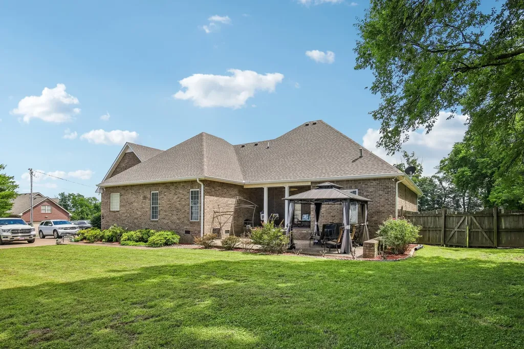 1637 Cairo Road Gallatin TN 37066
