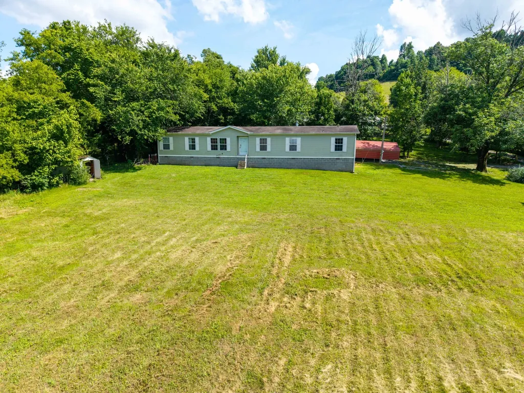 441 Hawthorne Hill Road Shelbyville TN 37160