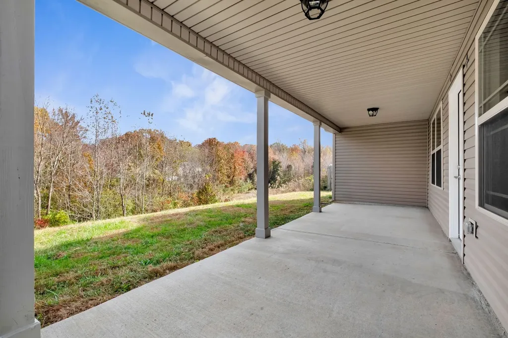 1062 Berra Drive Springfield TN 37172