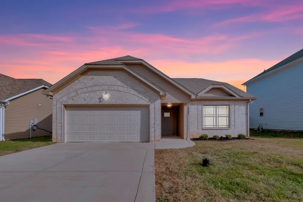 1062 Berra Drive Springfield TN 37172