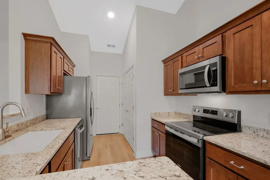 1062 Berra Drive Springfield TN 37172